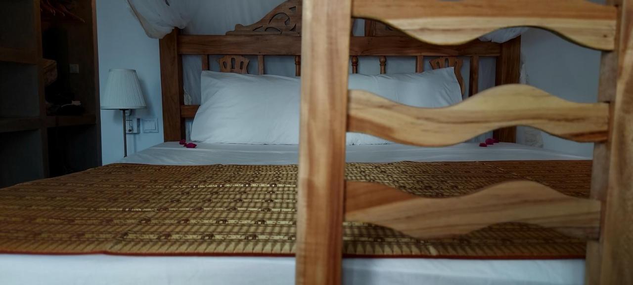 Moyo Top Floor Apartment Pwani Mchangani Luaran gambar